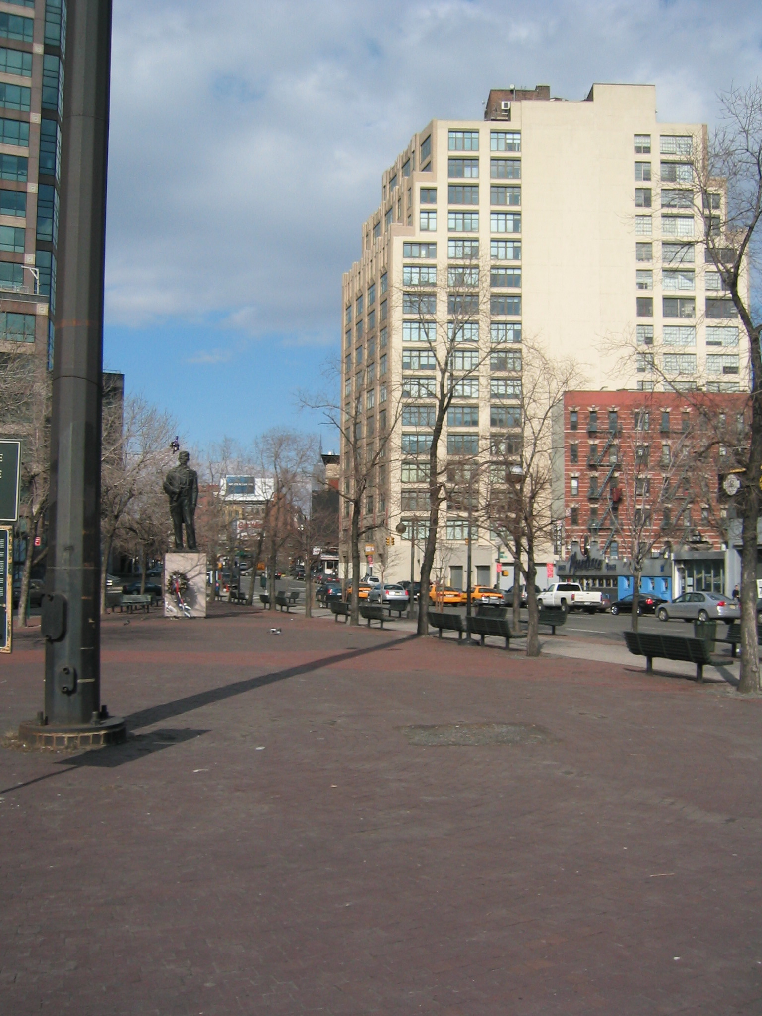 NYC March 9, 2003   Andy's   72